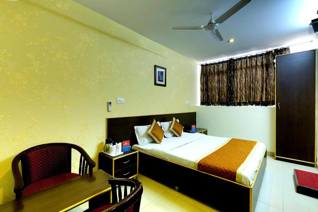 Hotel Ananta Inn Jaipur Buitenkant foto