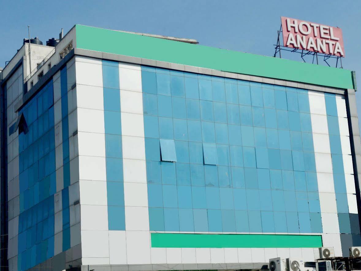 Hotel Ananta Inn Jaipur Buitenkant foto